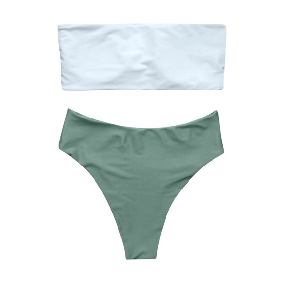 Bikini - Picture 2 of 2